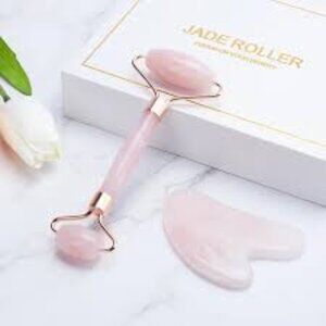 Luxurious Pink Facial Roller